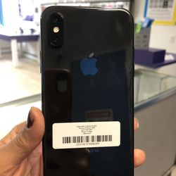 Factory unlocked iPhone x 64gb, excellent conditions store warranty 