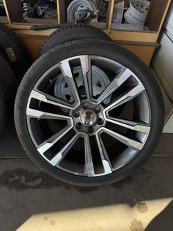 Full Set For Sale Tire And Rim 295 35 24