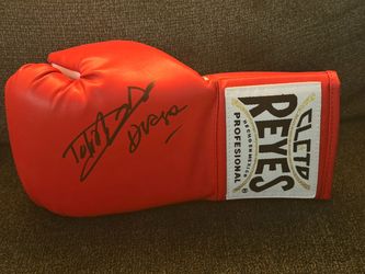 Dolph Lundgren Drago Rocky V signed Cleto Reyes boxing glove