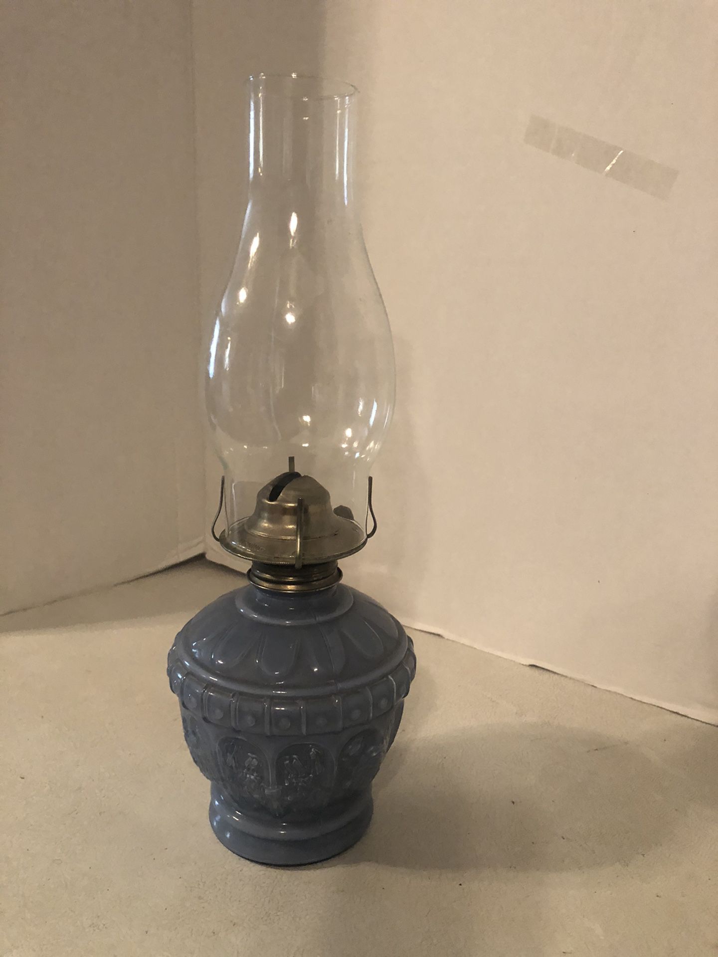 VINTAGE KAADAN PRESSED GLASS OIL OR PARAFFIN LAMP
