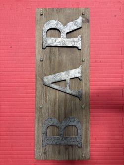 Bar Stuff - Sign / Glasses / Books
