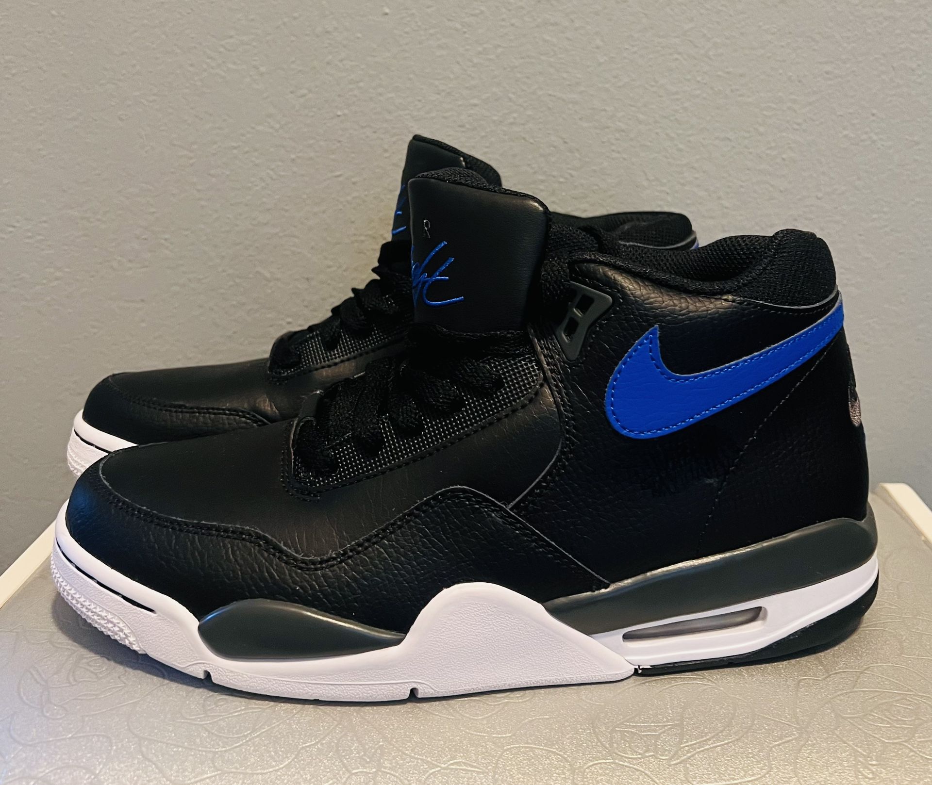 Nike Flight Legacy Men's Size 9