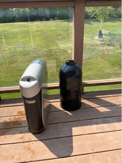 Kinetco water purifier system - used