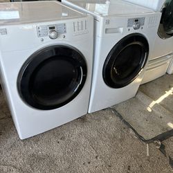 Kenmore Electric Washer And Dryer Set 