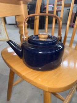 wear-ever blue kettle with wood handle and knob