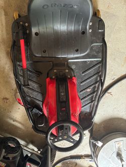 Razor Crazy Cart (Standard V2 version), an electric drifting go-kart