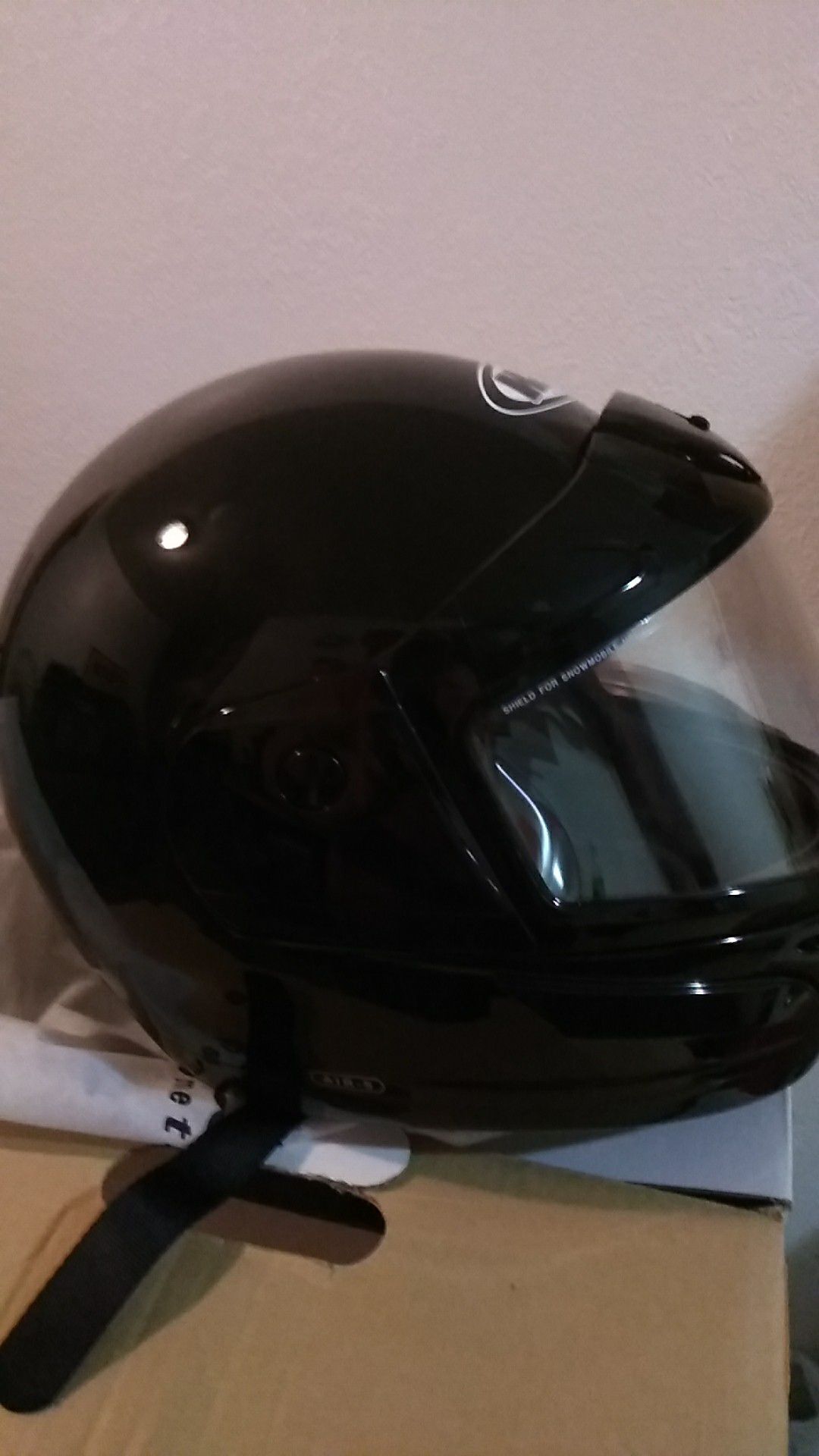 Black helmet HTC new in box size M