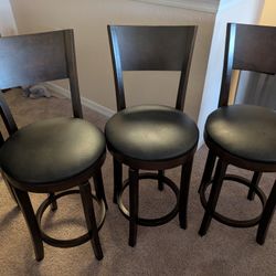 Spinning Bar Stools