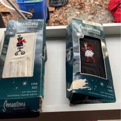 2 Snowman Yea Candle Hollders 30 Both 2 Pair Of Gloves 10 Both 