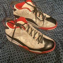 Jordan 4 Retro 