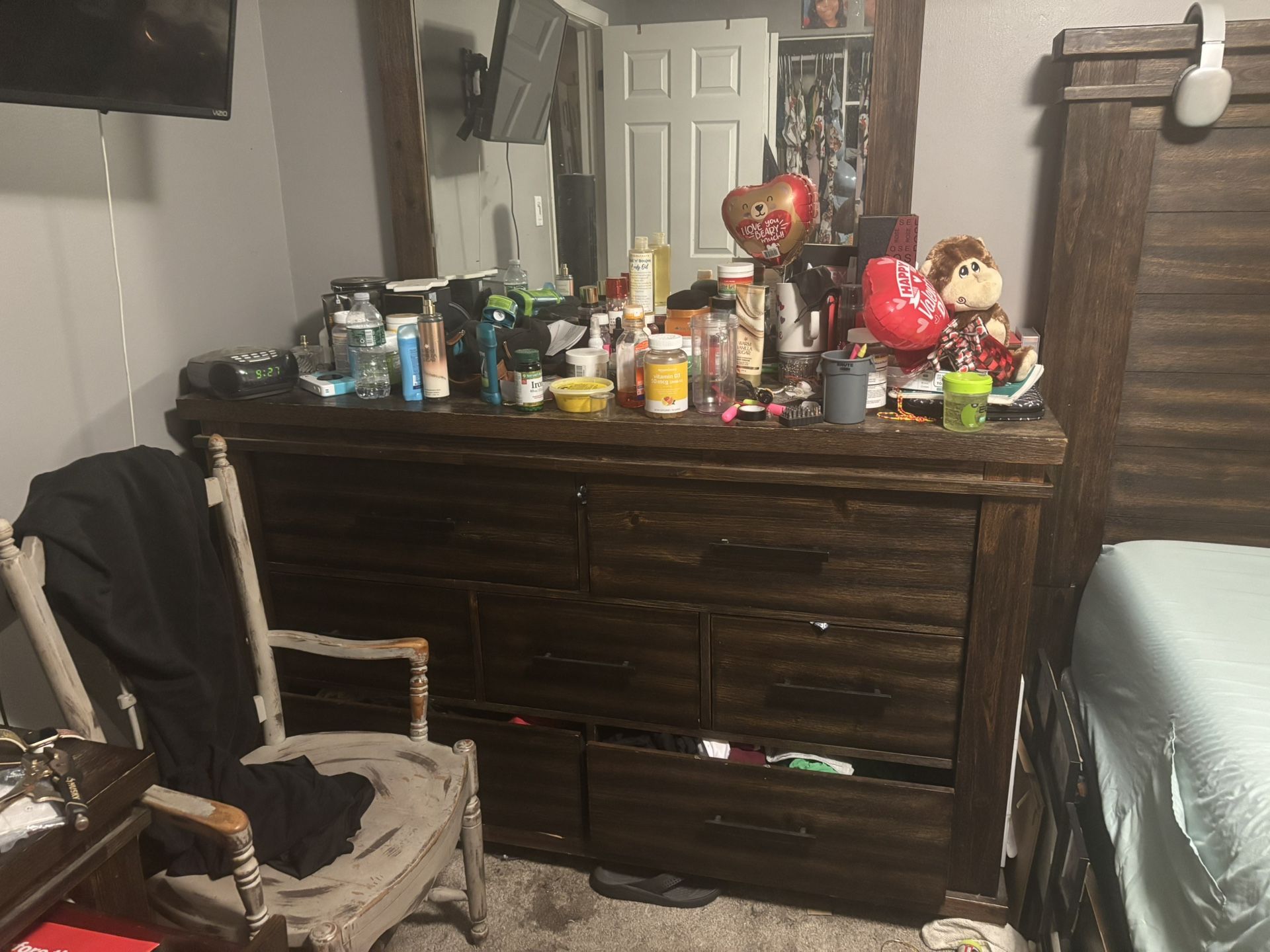 Solid Wood Dresser, Mirror, Bedframe, Night Stand For Sale