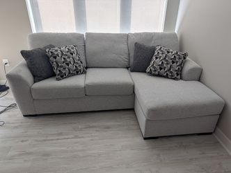 Ashley Tasselton Sofa Chaise