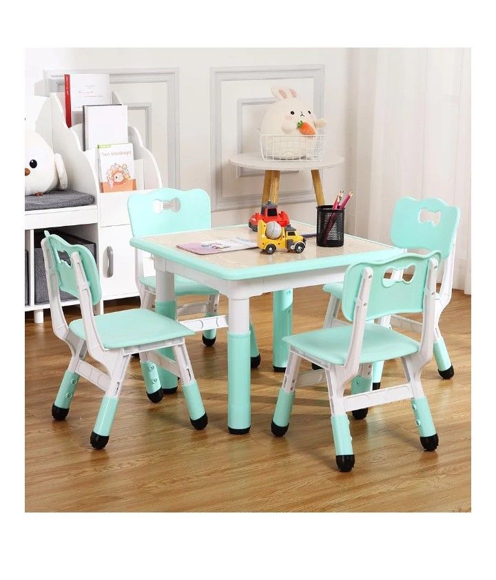 Garvee Modern Kids Table and 4 Chair Set