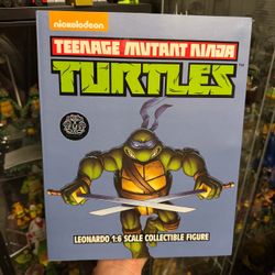 Mondo Exclusive Leonardo Teenage Mutant Ninja Turtles