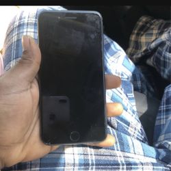iPhone 8 