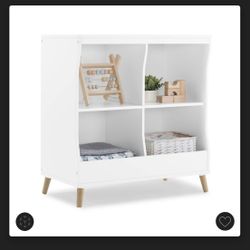 Delta Changing Table With Bookcase 