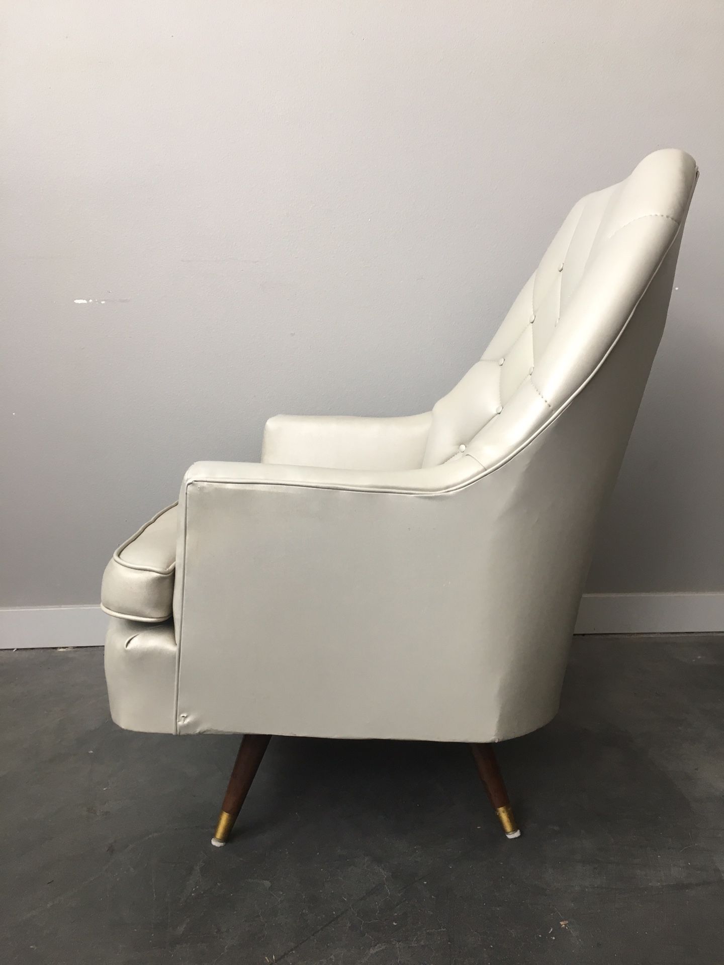 vintage mid century modern Berkline "King of Comfort" lounge chair
