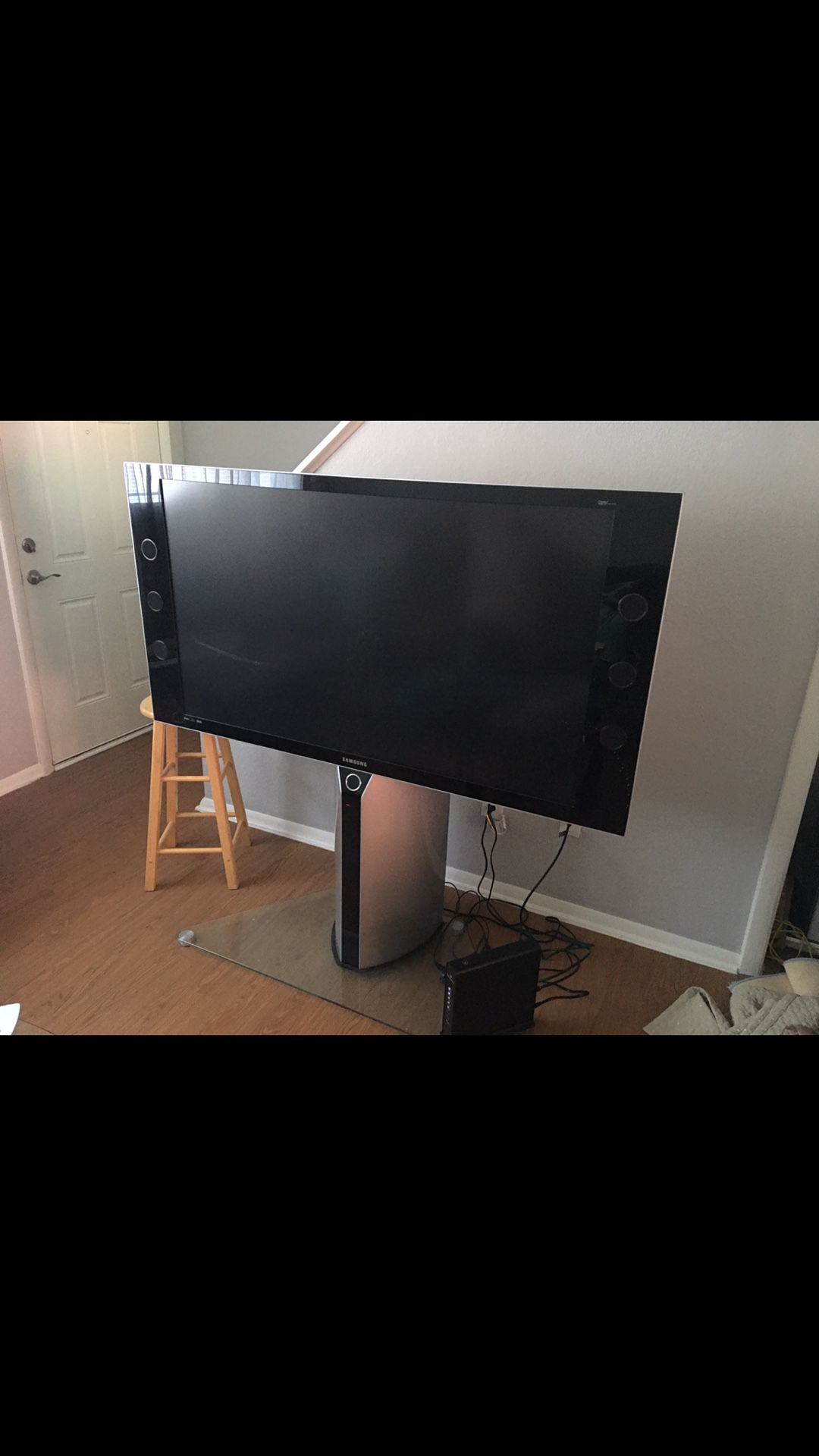 55 Inch Tv For Sell 