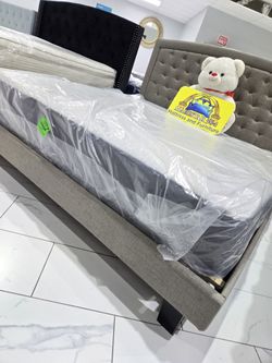 King Sizes bed with Mattress