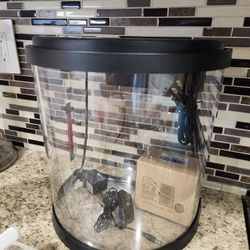 3 Gal Fish Tank (Top Fin) 