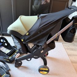 Doona Carseat with accessories