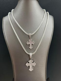 Cadenas y dijes en Plata 925