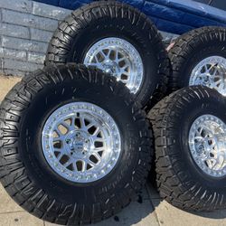 Kmc 235 Grenade Machine Beadlock 17x9 5x5 -38 Offset With Nitto Ridge Grappler 38x12.50R17 Tires🔥🔥