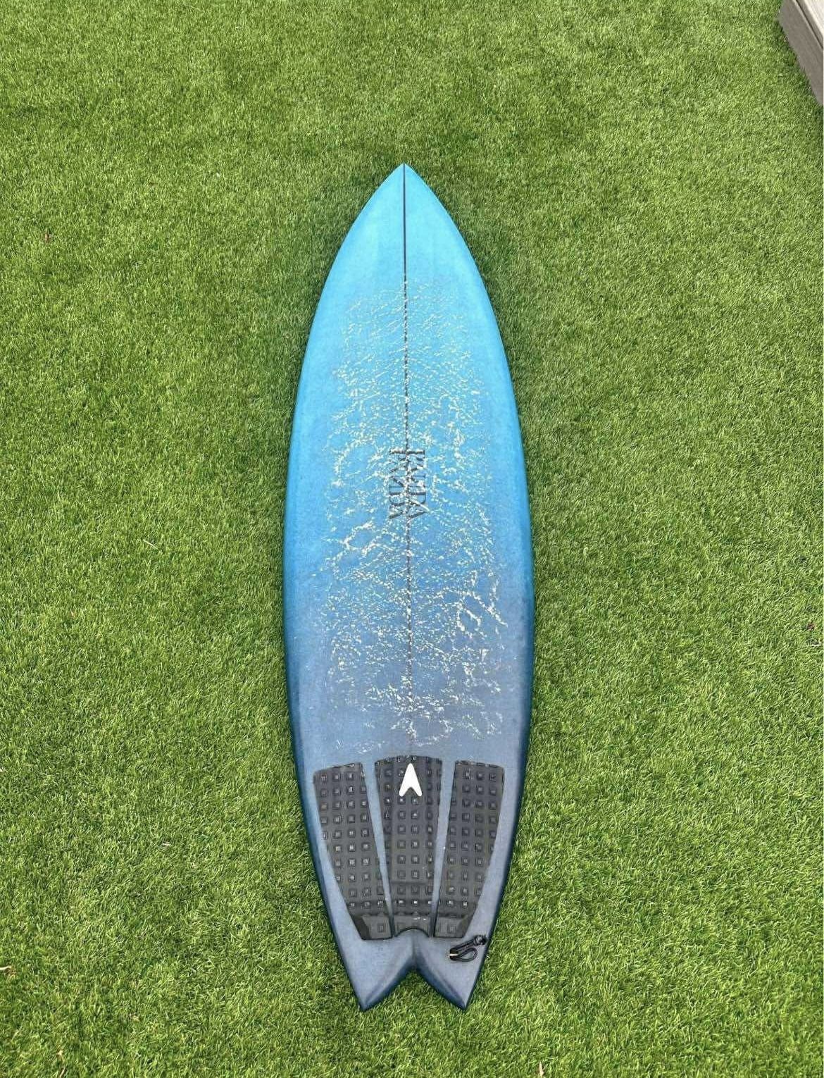 6’0 Panda Shiitake Surfboard