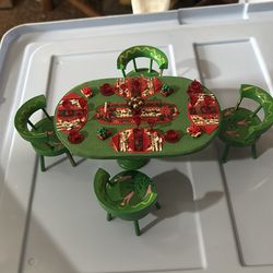 Miniature dining room table