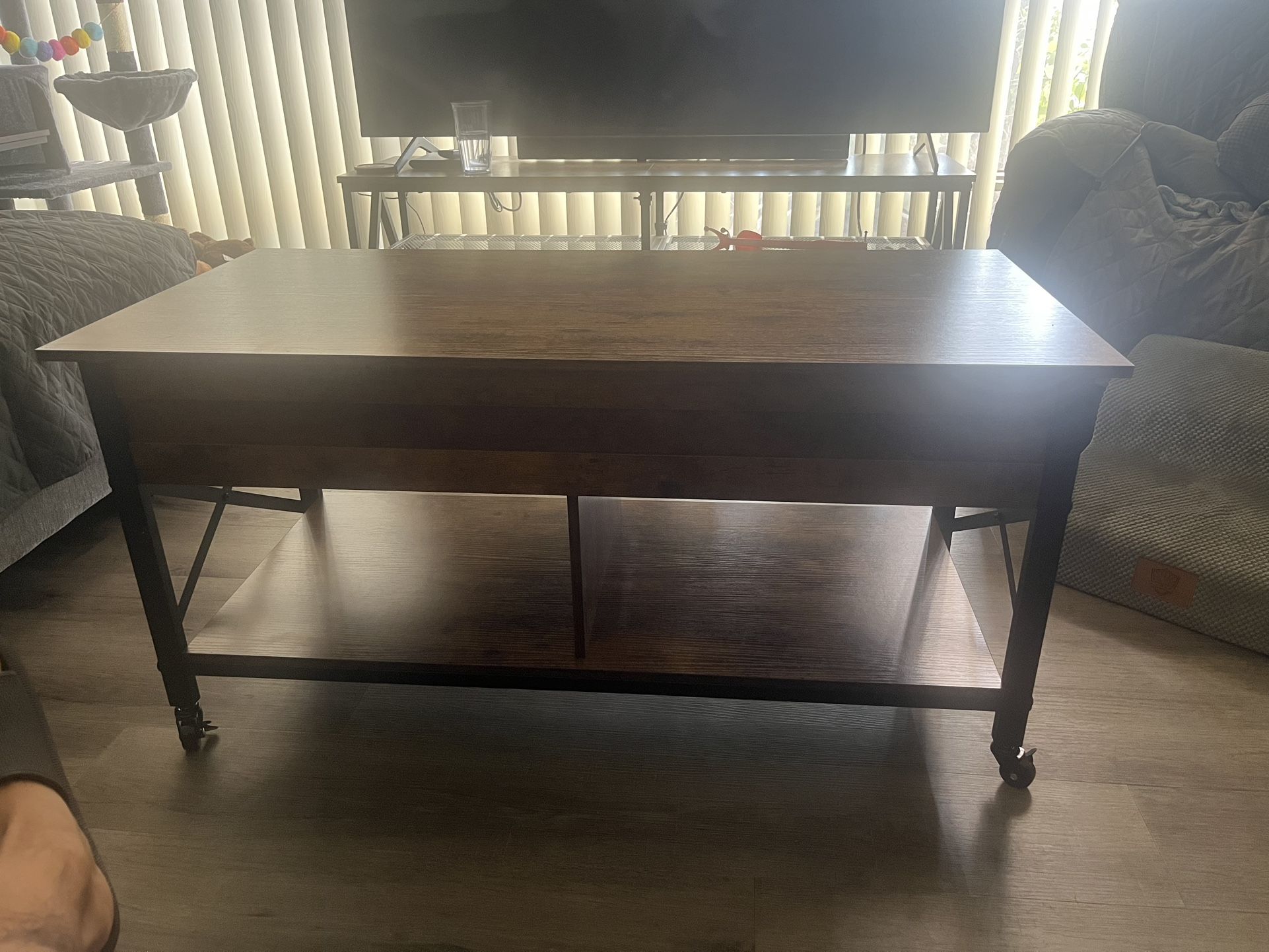 Lift Coffee Table