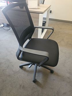 Office chair. Mesh back