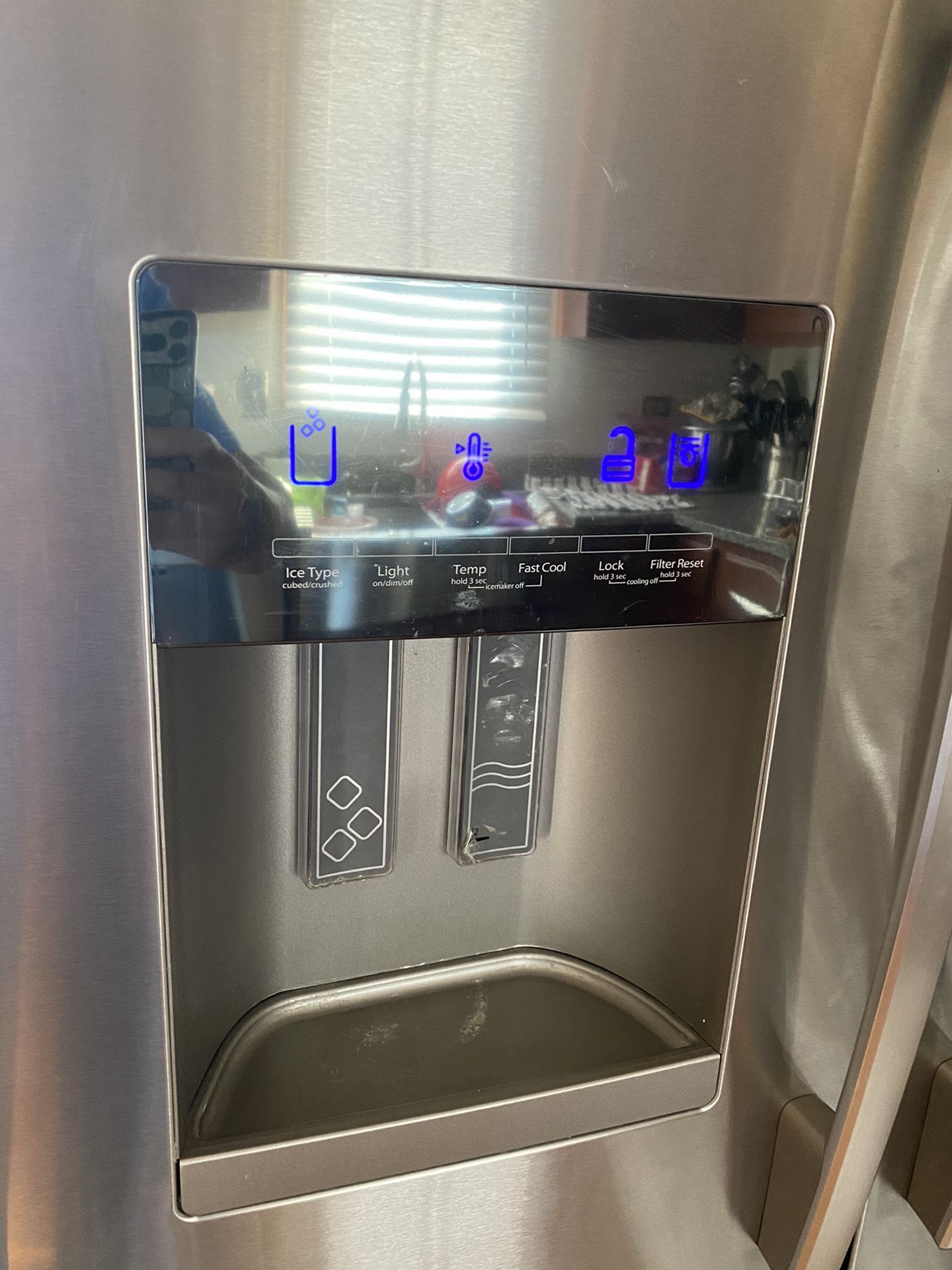 Amana French door Refrigerator water and ice dispenser only three years