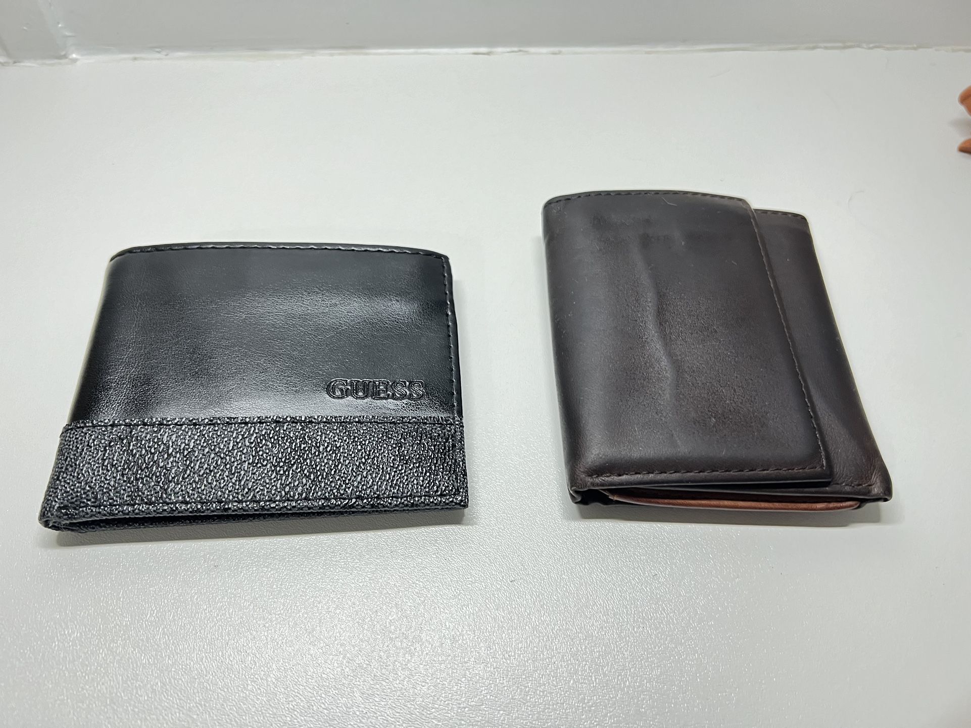 Wallet Roundtree & Yorke Wallet .wallet Guess