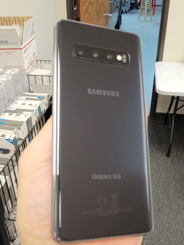 Samsung S10 Unlocked AT&T TMobile Verizon MetroPCS Boost Cricket Good