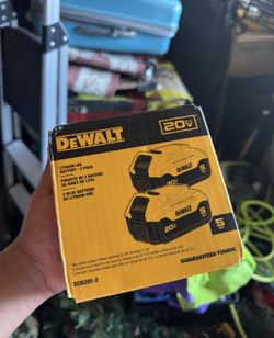 DEWALT LITHIUM ION BATTERY - 2 PACK