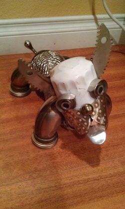 Metal bulldog