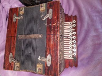 Milano Organetto button accordion
