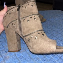 Jessica Simpson Heels