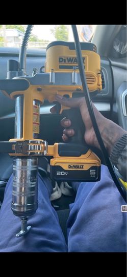 dewalt 20v max cordless framing nailer