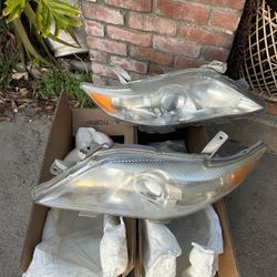 Toyota Camry Headlights Left And Right 
