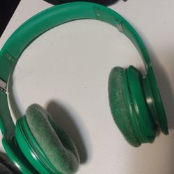 Beats By Dre-Solo Kellygreen