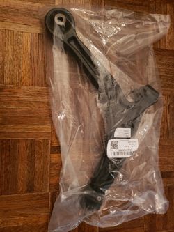 01-06 Acura MDX; 03-08 Honda Pilot Front passenger lower control arm with ball joint