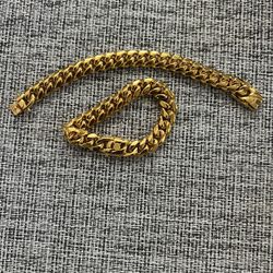 Gold plated bracelet