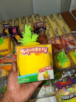 Pineapple squishy