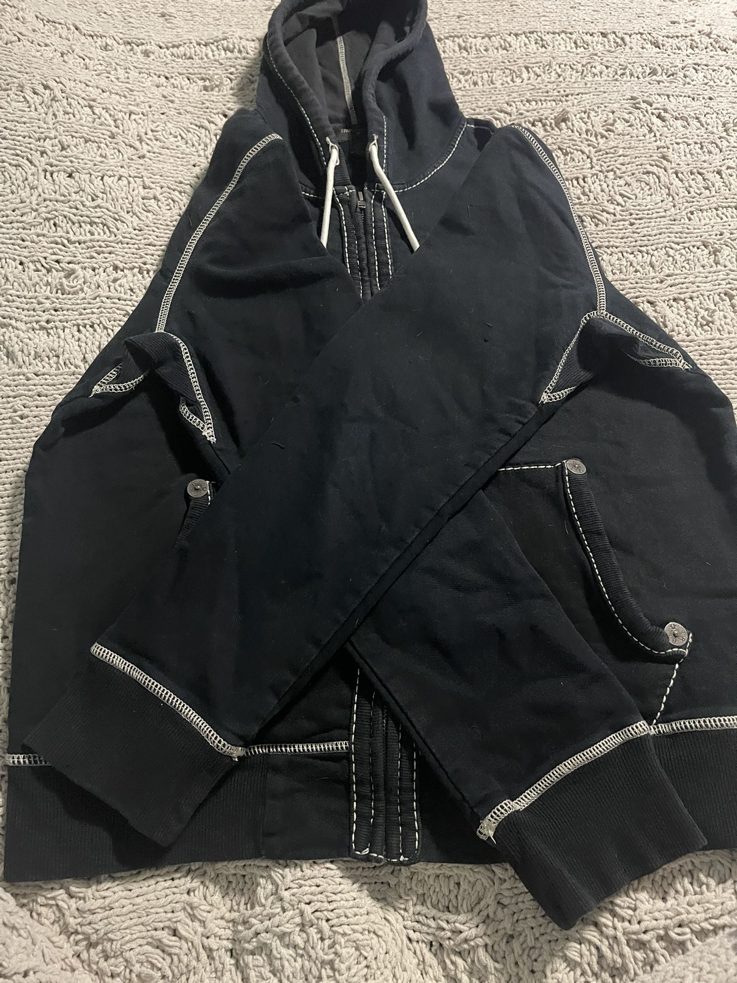True Religion Sweater for Sale in Queens, NY OfferUp