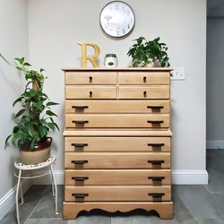 ✨️ SALE ✨️ Newly Refinished Vintage Dresser