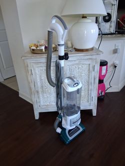 Shark Vacuum Cleaner