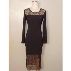 Black Lace Midi Dress !