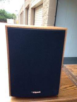Klipsch SW8 ll Speaker