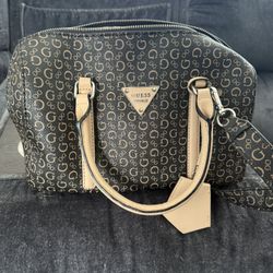 Guess Purse Bag With Wallet